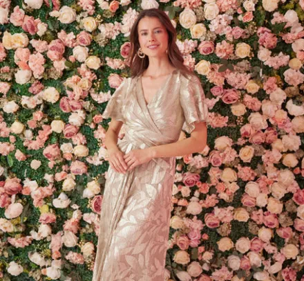 Adrianna Papell Wedding Guest Dresses|Formal Dresses*Foil Leaf Short Sleeve Gown With Draped Details In Champagne Gold