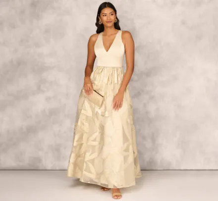Adrianna Papell Wedding Guest Dresses|Formal Dresses*Metallic Jacquard Sleeveless Ball Gown With Crinoline Details In Light Gold